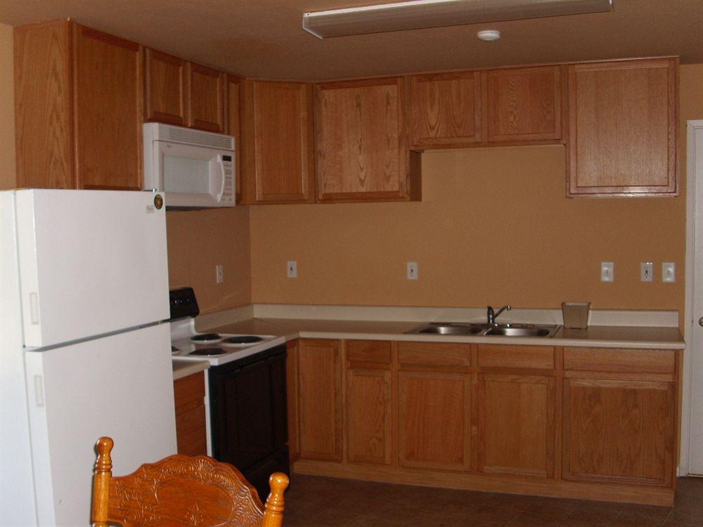 Shasta Inn Mount Shasta Esterno foto