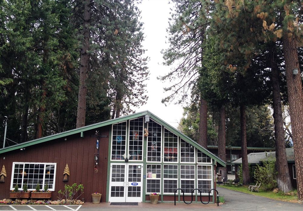 Shasta Inn Mount Shasta Esterno foto